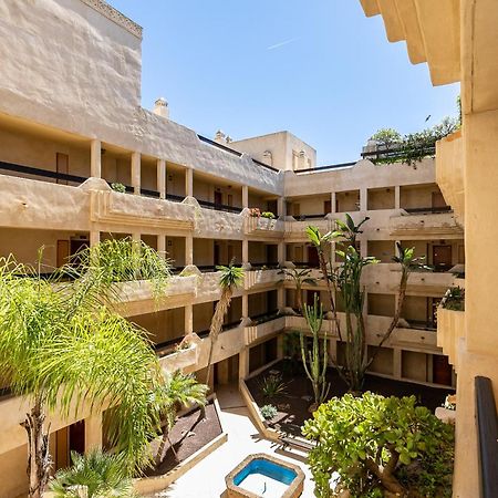 Jardines de Isla Canela, planta baja. Exterior foto